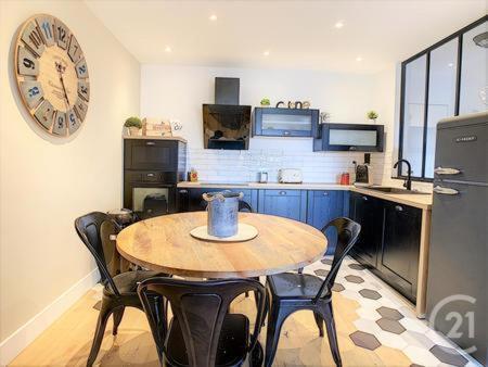 Charmant T2 Refait à Neuf Appartement
